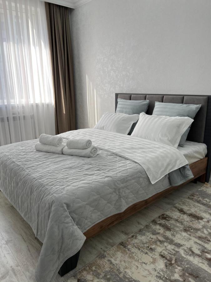 Уютная Квартира На Expo-Smart Замок Appartement Astana Buitenkant foto