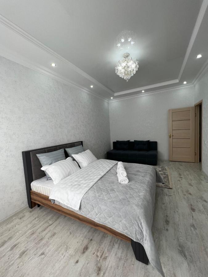 Уютная Квартира На Expo-Smart Замок Appartement Astana Buitenkant foto